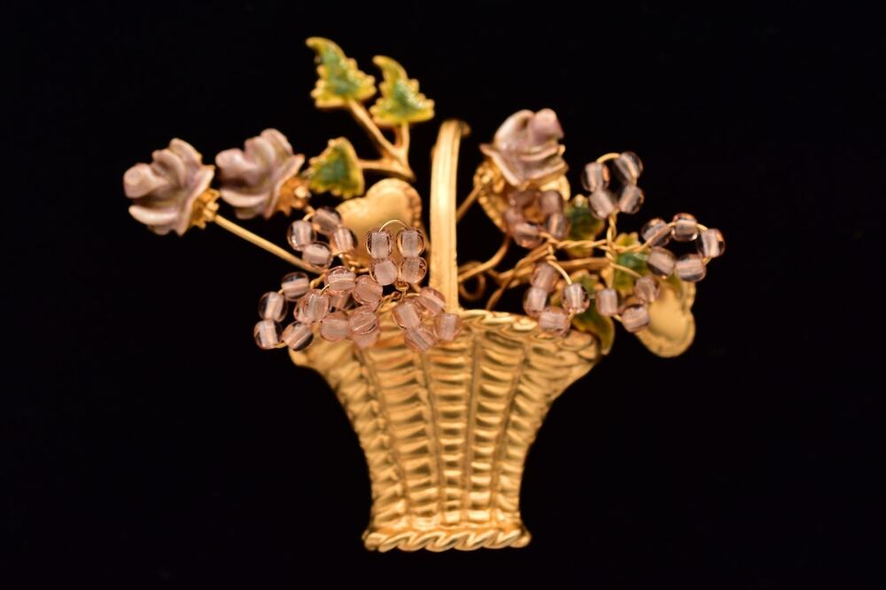 Vintage Flower Basket Pin Brooch Rose Lavender Blush Brushed Gold 1980s BinBP